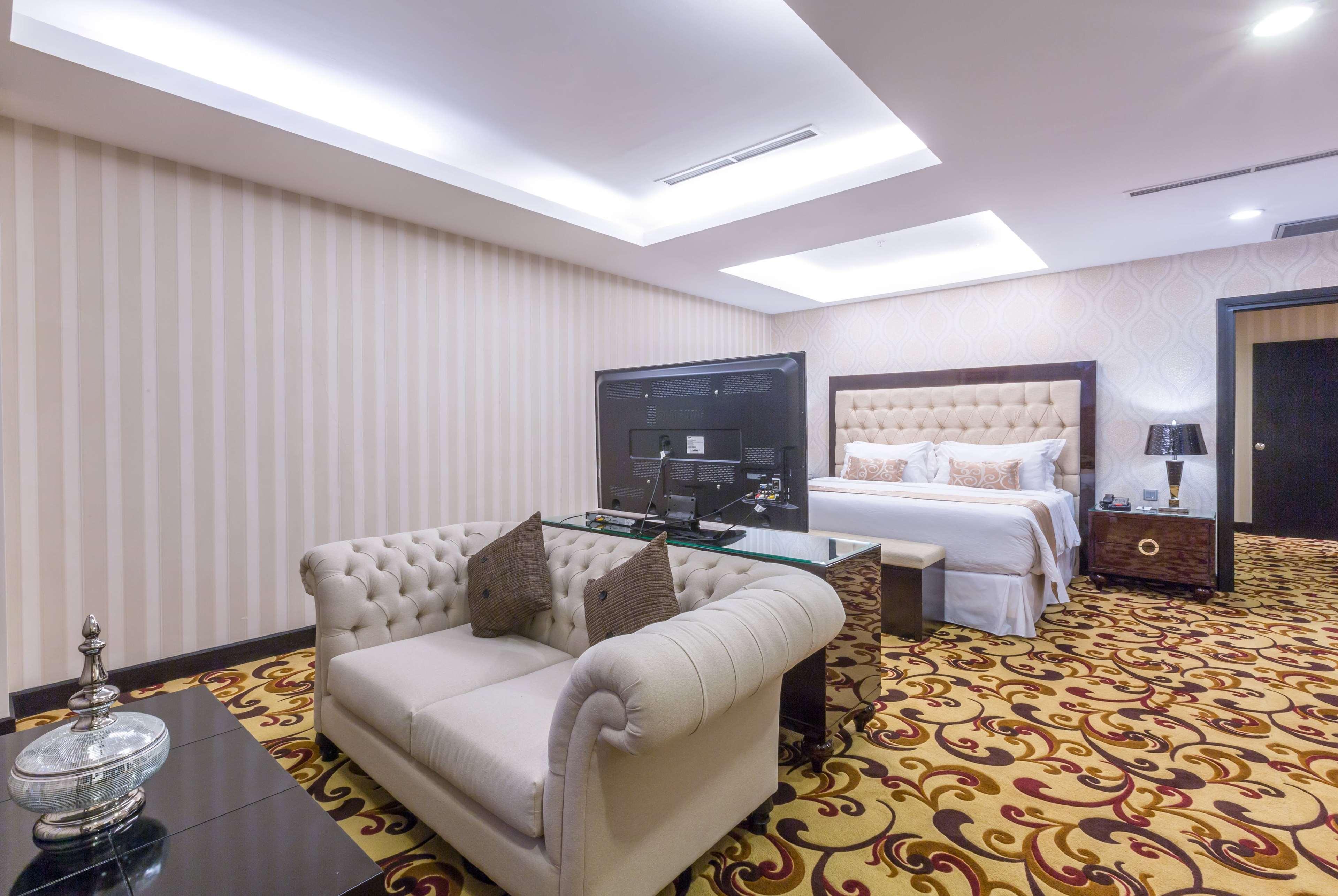 Hotel Wyndham Sorabaya Extérieur photo